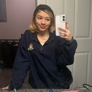 Meet your Posher, Eceil